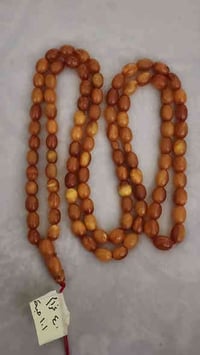 سبحة رقم ٢ 📿 📿  كهرب الماني قديم اصل عقود   الوزن ٤٠ غرام   ١٠١ حبة   ...