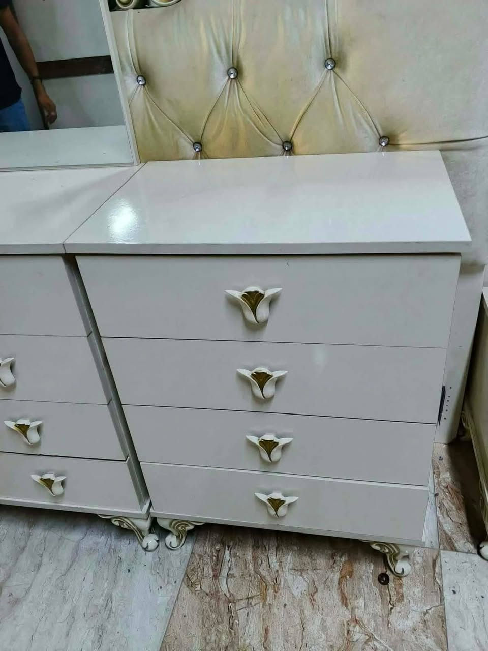 370بيها مجال اي استفسار ع خاص 
نشتري غرف نوم غراض مستعمله والي عنده غراض للبيع يدزلي خاص اعرضه اله كركوك, العراق


**إذا كنت صاحب هذا الإعلان وتريد حذفه لأي سبب، رجاءا أرسل رسالة إلى الدعم الفني**