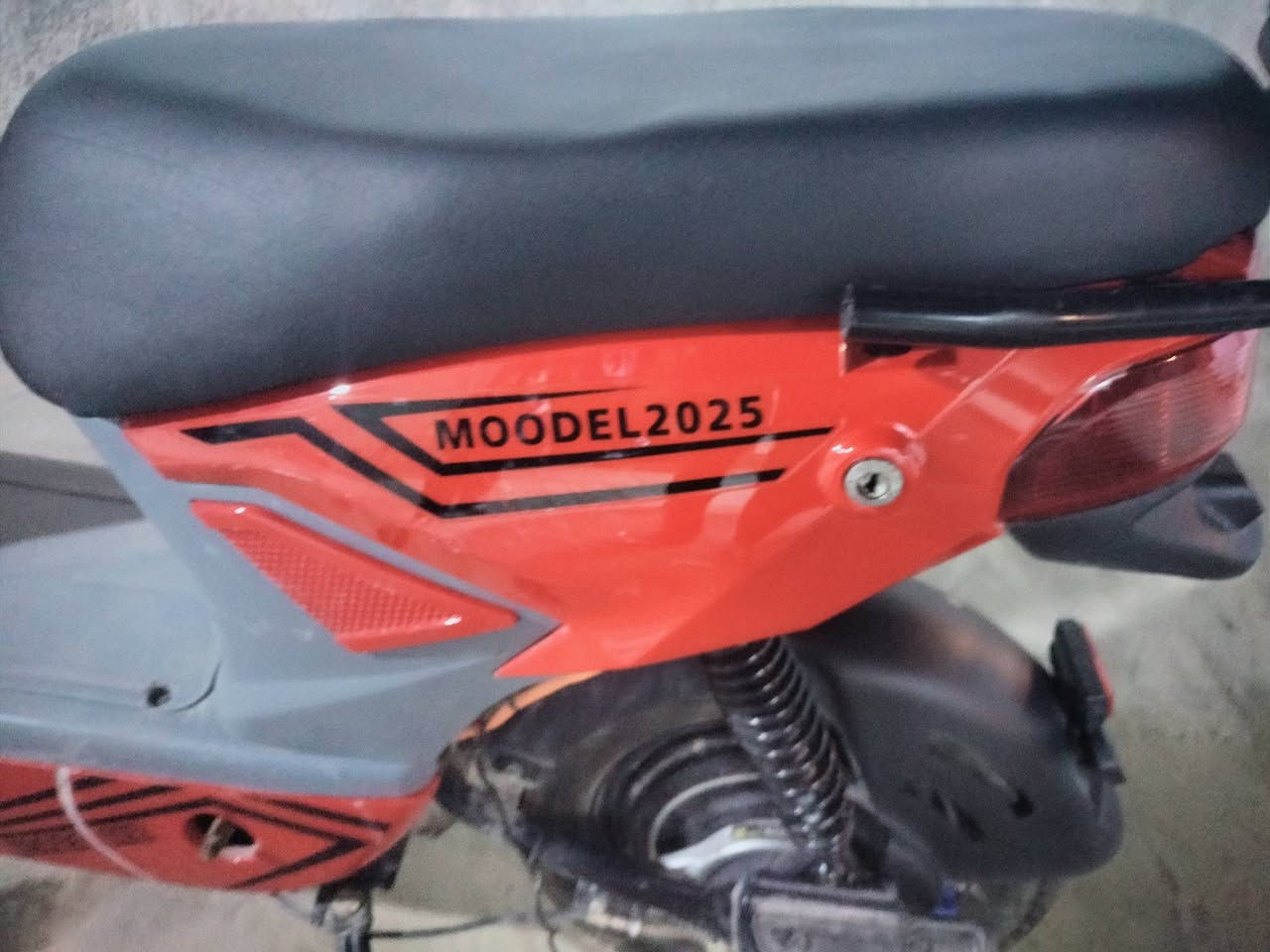 دراجه شحن كامله للبيع نقص بطاريات فقط
كربلاء حي الحر يم فلافل سعد***********
