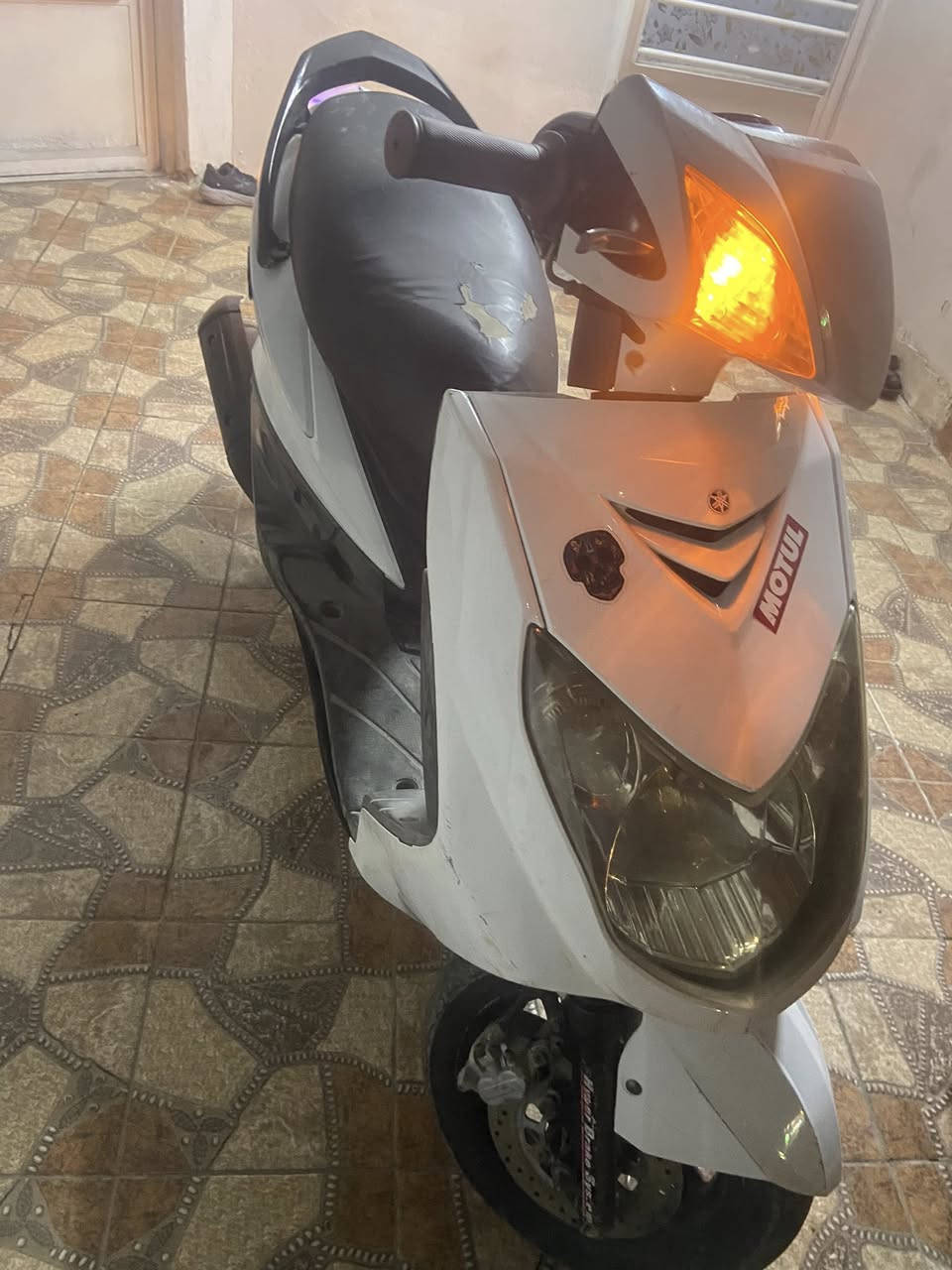 سلام عليكم دراجه سكنس فحل مكينه خير من الله تخم تاير كله شغال كابريتر مكاني بغداد حي الجهاد الاستفسار ***********
