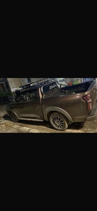 موديل ٢٠٢١ • فئة عليا • تثبيت مسار