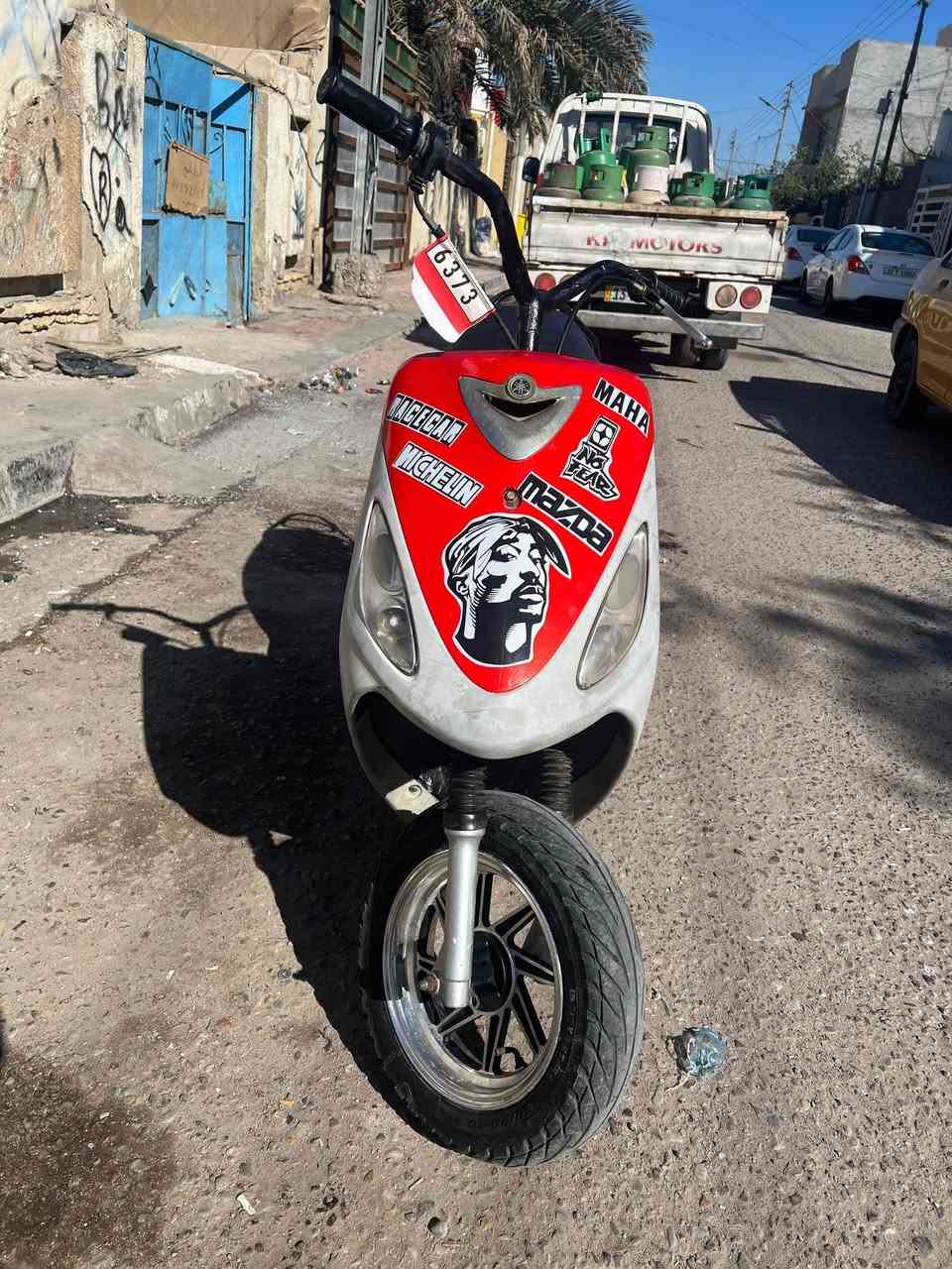 السلام عليكم
دراجة ماكس قجمه محرب بوشه ٥٥ مفتوحة مره وحده شلعه ومعدل دراجة سلف شغال بس باتريها كاعد وراجز مرات يخرط ابيعلك محرب تريد غراض احسبلك الغراض كاملات ب ٣٥ سعرها الدراجة ٥٥٠ وبيها مجال بسيط او مراوس بدراجة نضيفه   
مكاني بصره امن داخلي 
***********
