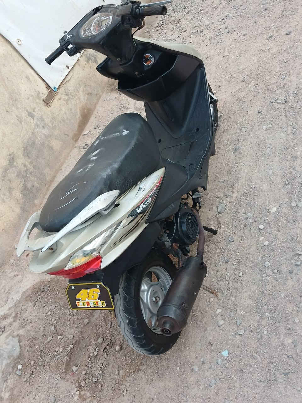 سلام عليكم دراجه ادرس للبيع كهربائيات شغاله نكره سلف مكينه خير من الله نعومه شلعه معدل دراجه حلوه تخم تاير جديد سعر 350بيه مجال مكاني جزيره الفيحاء هـ***********
