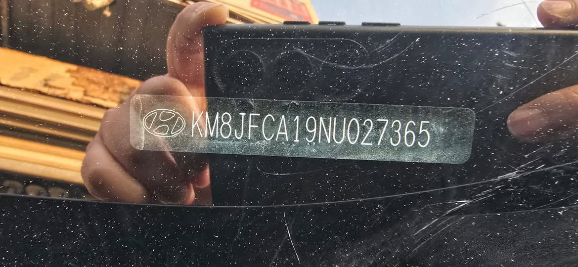 سلام عليكم
توكسان 2022 هايبرد

مواصفات SEL 

ماشية ٦٧ كيلو 

الحادث تكمة جامة امامية يمين تبديل باب ايمن صبغ عرض شبر باب جاملغ خلفي 

رقم شاصي بلمنشور

سيارة بدون ايرباك 

السعر ١٩٢

العنوان : بغداد - الطارميه 

*********** وات ساب

***********
