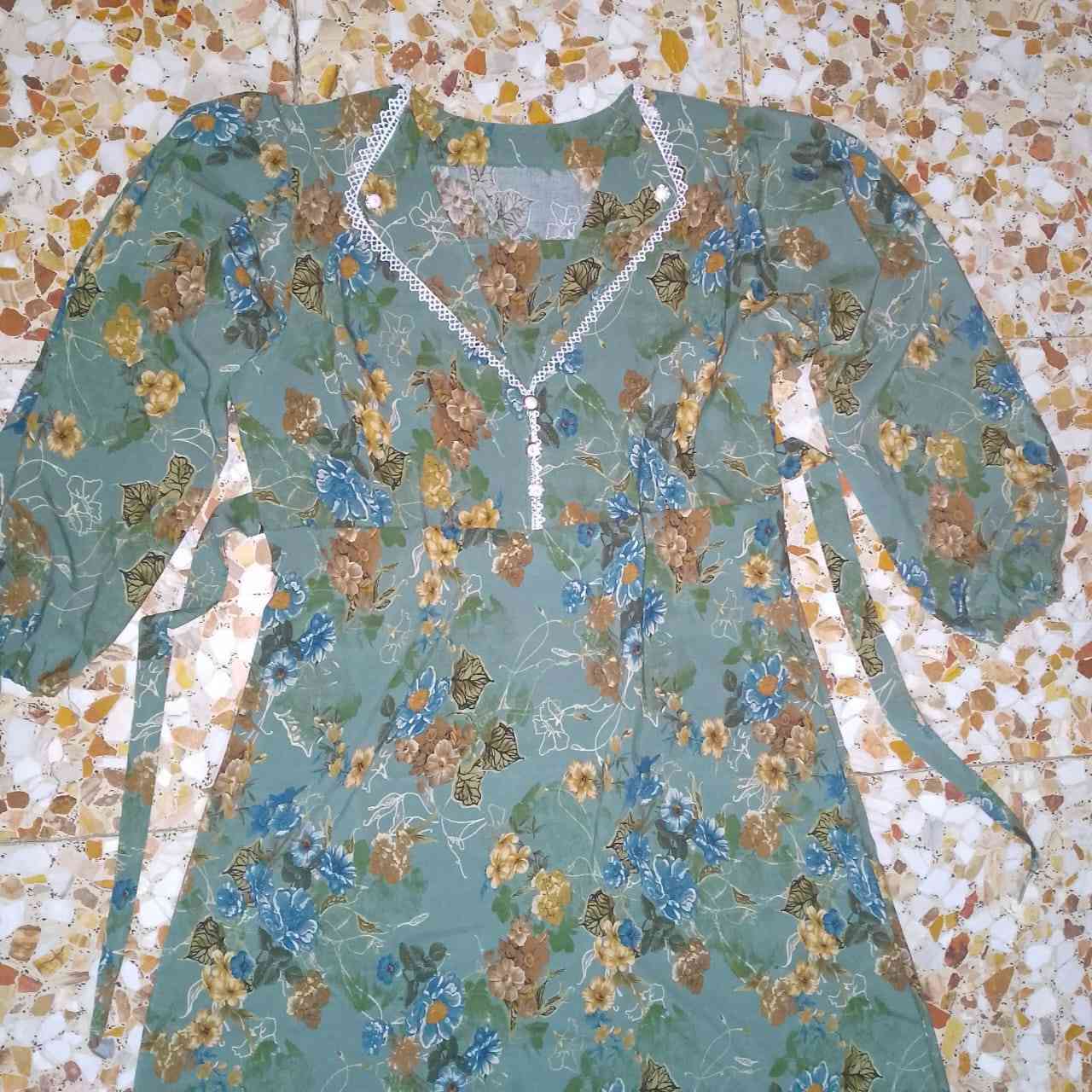 خياطة دشاديش  ✂️
تفصيل حسب الطلب وبأدق التفاصيل 👗✨
شغل نظيف ولمسة أنيقة تناسب كل الأذواق
💥 المميزات:
✔️ تفصيل حسب القياس
✔️ خامات مرتبة ومريحة
✔️ دقة بالخياطة واهتمام بالتفاصيل
🚚 توصيل متوفر لكل المحافظات
📩 للحجز والاستفسار خاص
احجزي دشداشتج على ذوقج ❤️


**إذا كنت صاحب هذا الإعلان وتريد حذفه لأي سبب، رجاءا أرسل رسالة إلى الدعم الفني**