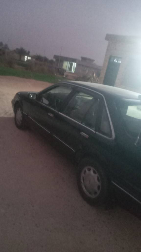 سياره للبيع  برنس مستعجل على  بيعته السعر ٣٨ وبيه مجال  هاتف***********
