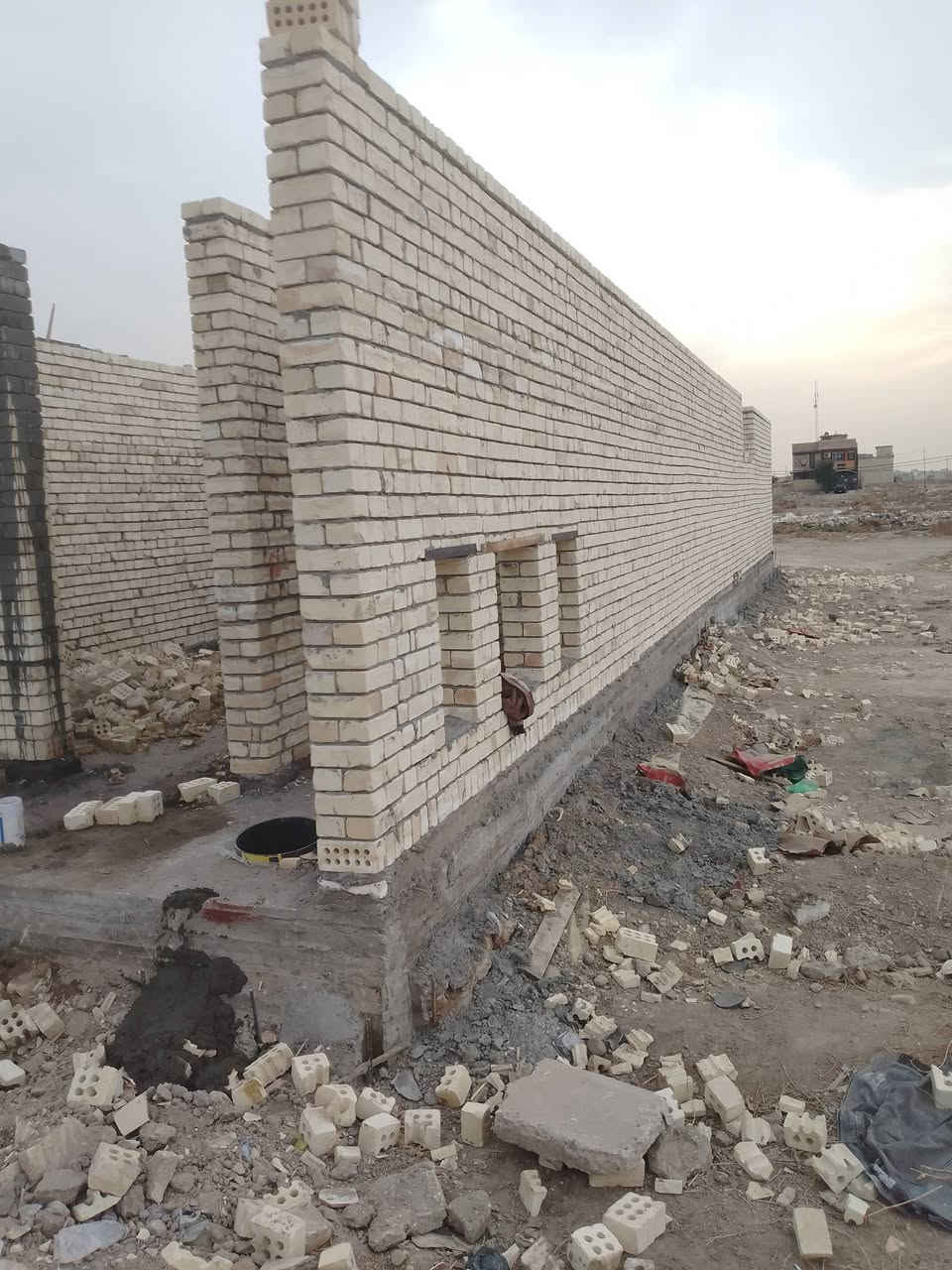 نبيل للمقاولات.صار.المتر.هيكل.180الف.دينار..ذرعه.سقف.د.يشمل.فريمات.الشبابيك.والمجاري.وبواري.السبالت.وبواري.الكهرباء.وچراچيب.الابواب.الداخليه.وسعر.المتر.مفتاح.من.370فما.فوق.نشتغل.بغداد.فقط.


**إذا كنت صاحب هذا الإعلان وتريد حذفه لأي سبب، رجاءا أرسل رسالة إلى الدعم الفني**