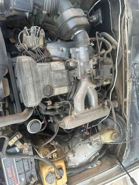 سلام عليكم بطه للبيع رقم بغداد بسمي العنوان بغداد المدينه السعر 33وبيهه مجال مكينه 2500   ***********
