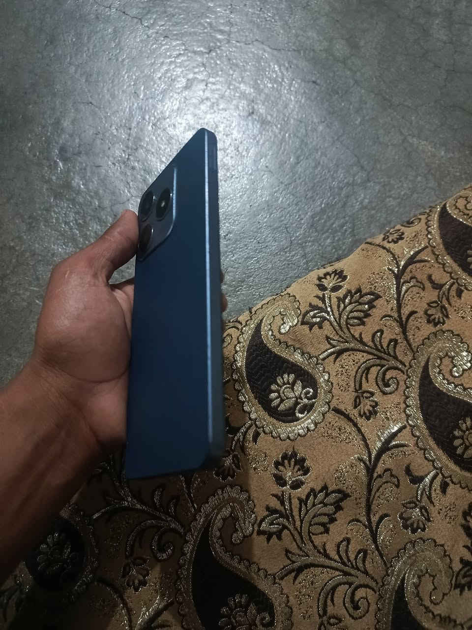 السلام عليكم
ريدمي c63
كل عيب مابي بس شرك بل شاشه مي ائثر عليه
البيع 
او مروس اشعندك نزل 
ونتراهم عل فرق


**إذا كنت صاحب هذا الإعلان وتريد حذفه لأي سبب، رجاءا أرسل رسالة إلى الدعم الفني**