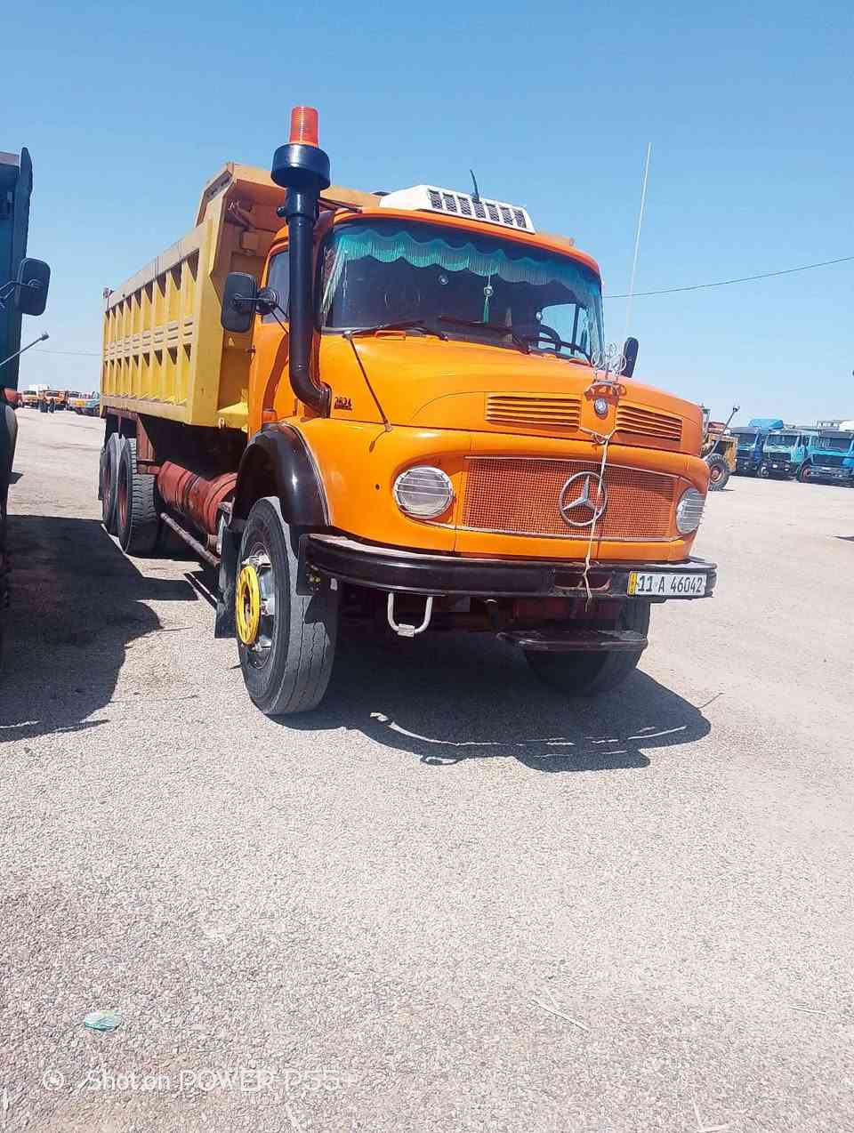 تفاصيل داخل الصوره
