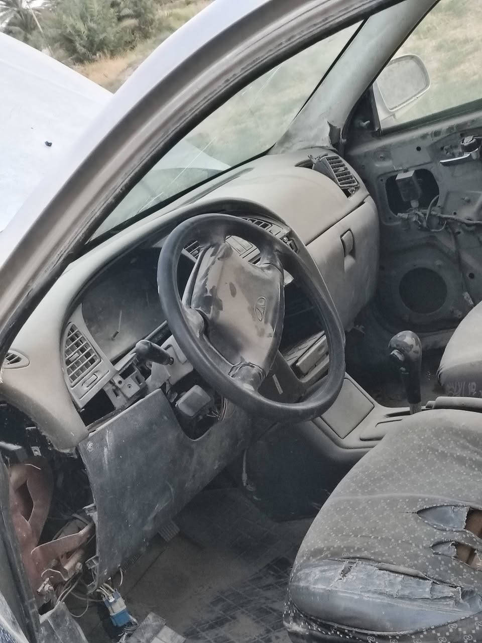 سلام عليكم عندي سياره تفصيخ بس غراض ابيع سياره مسقطها محرك كير حداديه گله للبيع شراي خابرني
مگاني نجف
***********
