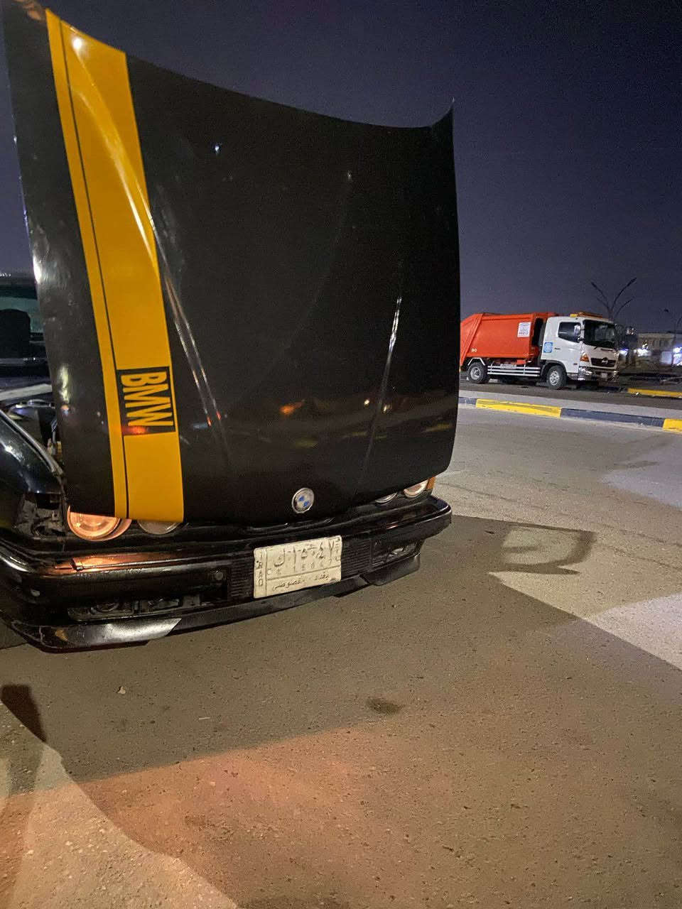 مكينه مفتوح الحجم 6 سلندر  راعيها موجود بلبصره يريد تحويل صبع عام جماليه بيه بس طخه بلباب الصدر بعد مابيها شي السياره احلا من صور السعر 30 بيها مجال الرقم *********** مكينه كفاله كير جديد حداديه جديده تخم تاير نص عمر Singapore
