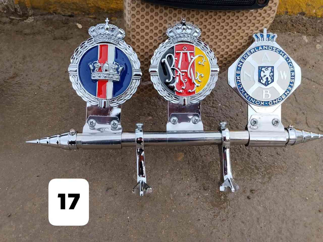 سلام عليكم للبيع غراض تكتك كله جديد ما مشدود بس  دشبول احمر مستخدم سعر بل صوره رقم***********
