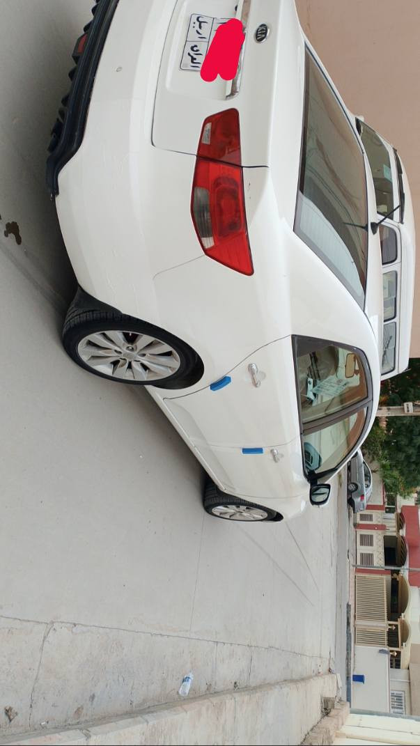 سيراتو موديل 2013 خليجي كير أوتوماتيك مكينه وكير مكفولات برغي ممفتوح بيها ماشيه 107 الف مواصفات/ تحكم استيرن جهتين/ شفتات بالاستيرن/ لد نهاري / شاشه ايباد/ بلوتوث وحاكيه/ مري شفط واشاير بالمري/ حساس خلفي/ abs/ رقم اربيل بشرط التحويل او الوكاله بيها بهلال الجاملغ شويه صبغ والباقي كله مكفول من الصبغ والتبديل والسونار مرفق مع الصور تبريد ثلج صدر نظيف تخم تاير نظيف السيارة حلوة وجاهزه مبيها اي نقص السعر 104 للاستفسار الاتصال/ *********** / مكان السيارة كفري ممتواجد عالنت
