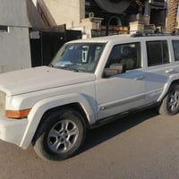 جيب كوماندوس للبيع  موديل 2010  وارد امريكي حادثها فقط باب  مصبوغه حزا...