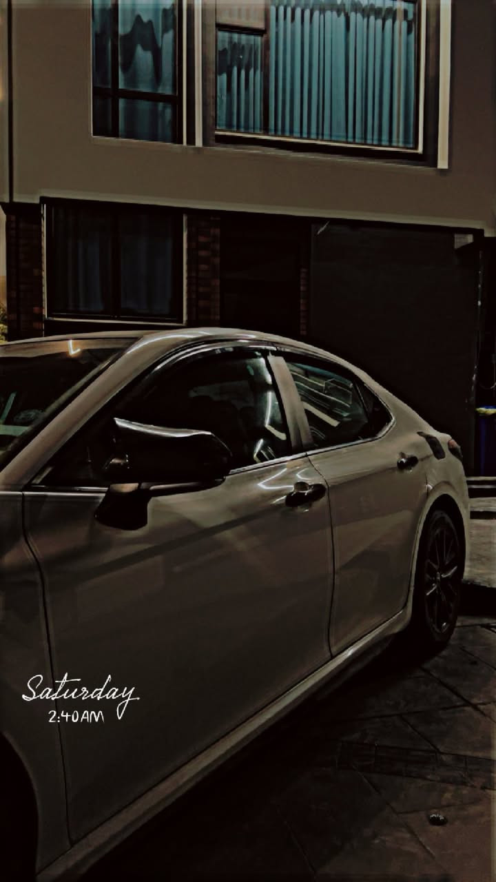 � للبيع تويوتا كامري 2022 – مواصفات SE 🚗
📌 الموديل: 2022
📌 المواصفات: SE
📌 الممشى: 70 ألف مايل
📌 السعر: 203 قابل للنقاش للجاد

🔹 السيارة حادثة من أمريكا
 جام لغ خلفي
 معجون جهة السكن
🔹 الباب الخلفي مبدّل شركة (قطعة وحدة فقط)

✨ السيارة قاعده كلش بالحقيقة
✨ أحلى من الصور بهواي
✨ استخدام نظيف وما تحتاج شي

📞 للاتصال:
***********
***********

📍 الرجاء الاتصال للجادين فقط
