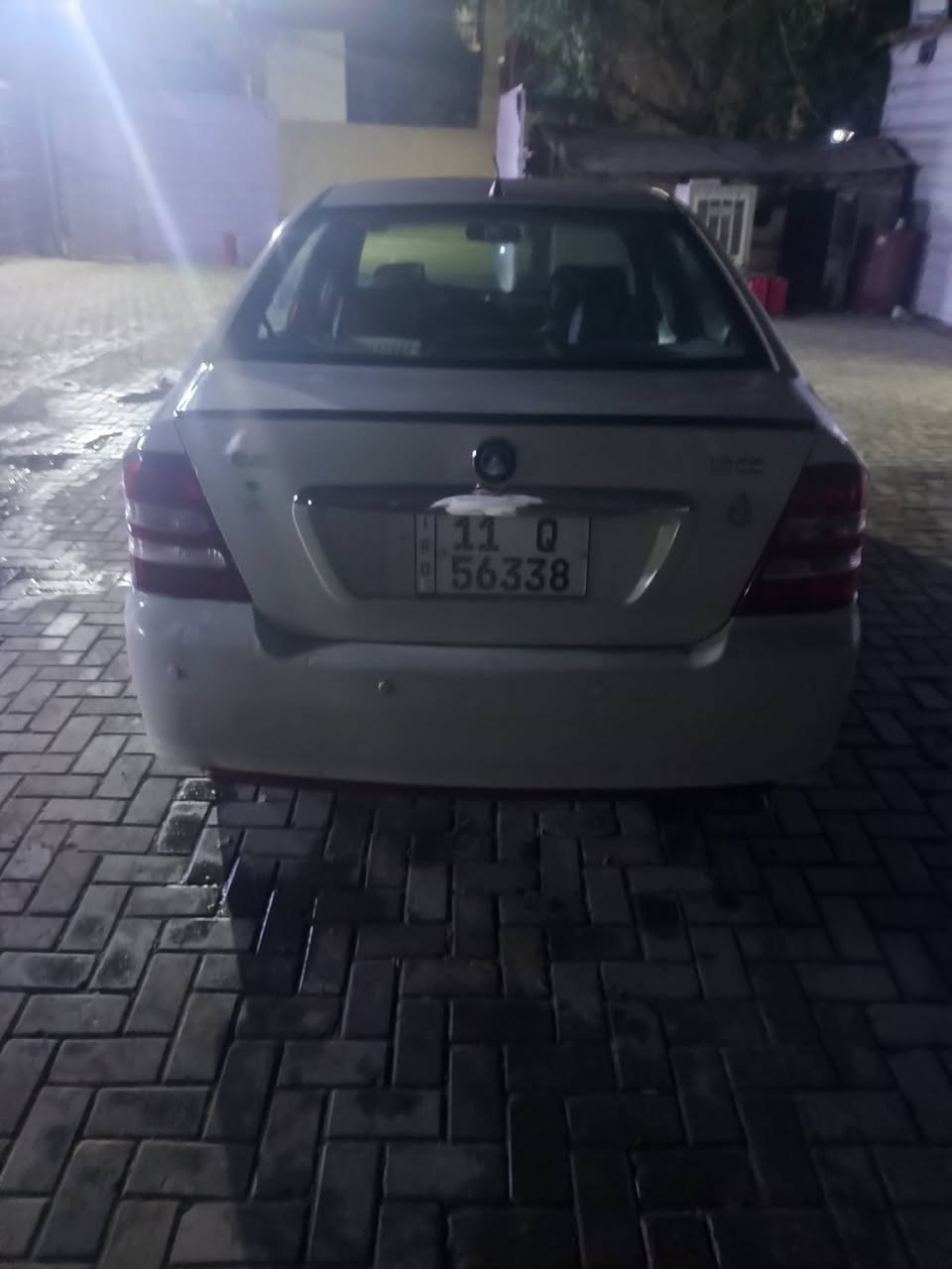 سلام عليكم  جيلي موديل 13سعر 35 مكان الزعفرانيه رقم بغداد***********
