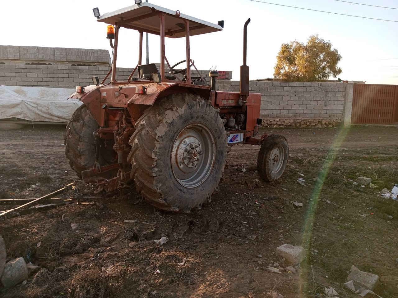 سلام عليكم للبيع بلروز رقم وسنويه رقم الهاتف ***********اسيا ***********
