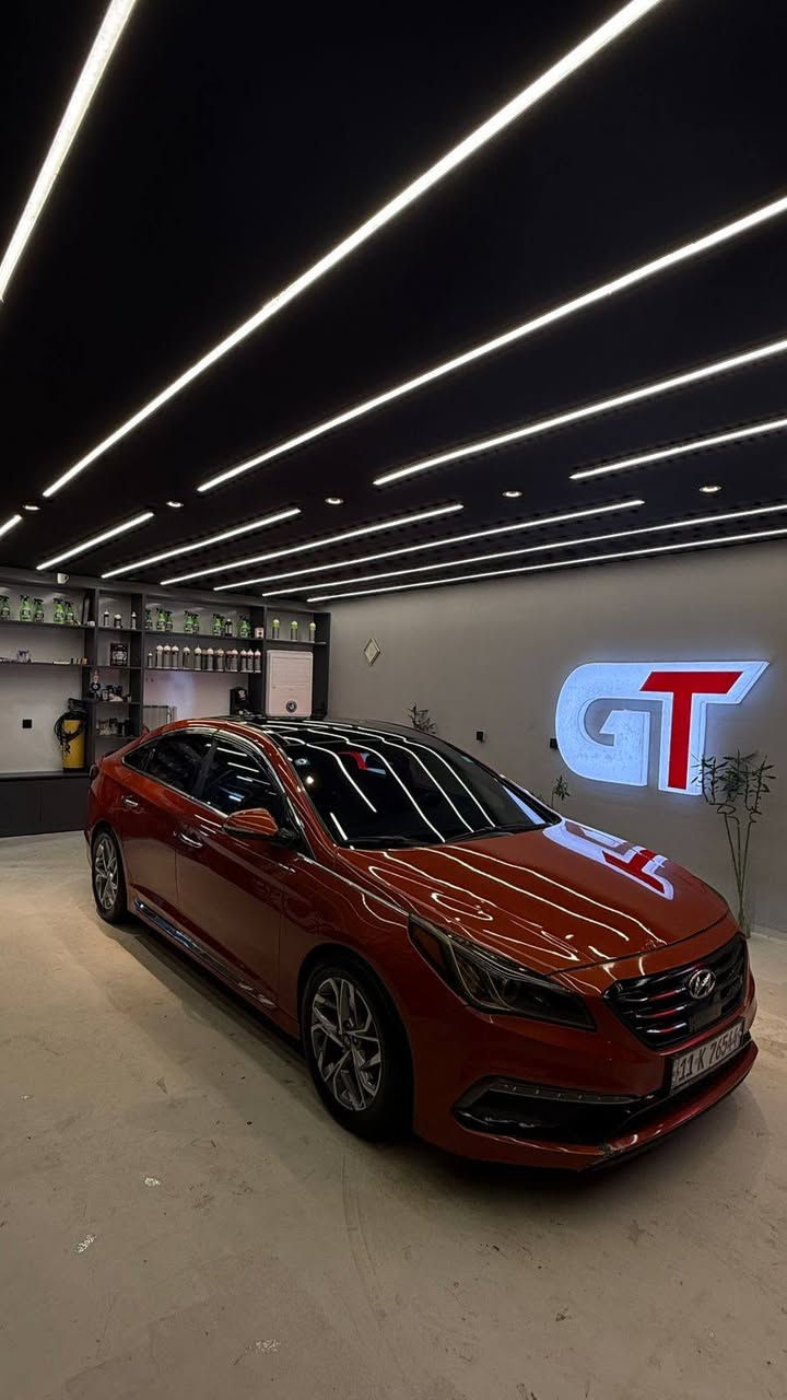 هونداي سوناتا2015 وارد امريكي لمتد
رقم بغداد مشروع وطني بسمي 
سياره مواصفات فول 1\1 أعلى فئه 
بصمه تشغيل و ابواب و صندوق 
فتحه سقف بنوراما 
كشنات جلد + كهرباء + تدفئه و تبريد 
محرك 2000 تيربو
رادارات جانبيه و خلفيه 
تحديد مسار و قياده ذاتيه
بردات خلفيه 
لد امامي خلفي 
انضمه قياده 
نضام اوتو هولد 
سايد بريك بصمه 
حفض وضعيات الكشن 
تبريد قطعتين و الأمامي مناخ منفصل
شاشه كبيره + كامره + نضام صوت انفنتي 
ستيرن رياضي حرف D مع شفتات كير
وبعد بيها مواصفات السياره نضيفه و جاهزه ماشيه 125الف  
بيع أو مراوس 

بيع أو مراوس عادي 

     مكان السيارة بصرة

             للإستفسار

                            ***********
