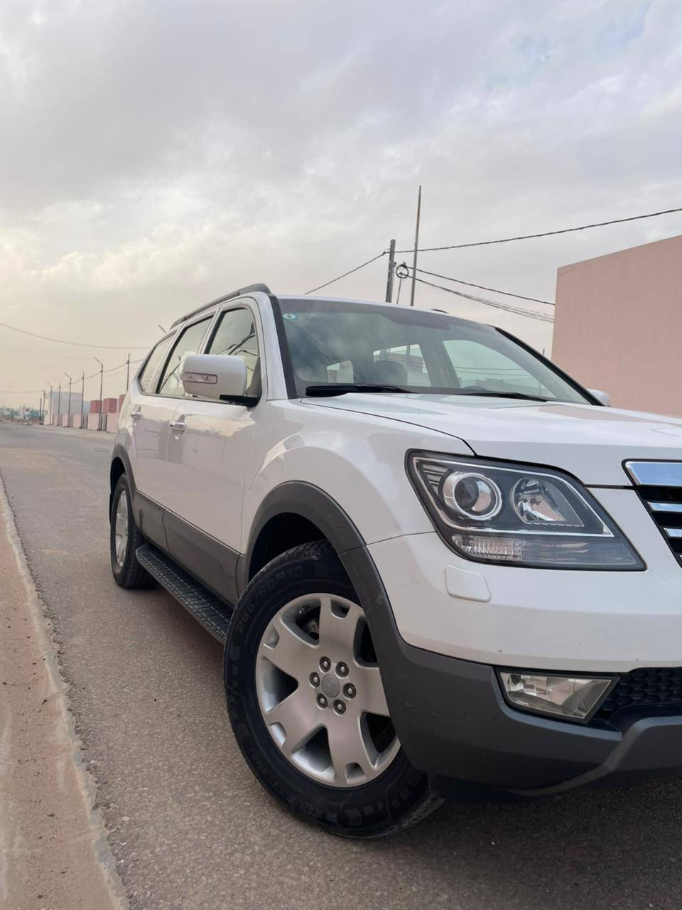 سلام عليكم.
سياره مهافي لبيع..
السياره كفاله كفاله عامه 
السياره بسم راعيها 
السياره بل كارتون 
أحله من الصوره
السياره واحد على واحد 
كشنات حار بارد 
تحكم استيرن 
محرك 3800
سته سلندر
السياره ناعمه كلش
ترايك لبصره 
اني رجال مكلف بل نشر ..
مكان النجف الاشرف 
هاذا رقم راعي السياره 
***********
***********
 السعر ١٨٨ مع المجال
مديلل ١٥
