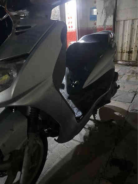 السلام عليكم سكنس نثيه ياباني 110 حساس ستاند بيهه كابريتر لدراجة نضيفه كلش بيهه محلاضات قليله نزلت من لرمبه قبل 3 اشهر كهربائيات كلهه شغال مكينه مامفتوحة جيب فيتر وياك سعرهه 850 وبيهه مجال
مكاني الحريه البستان
رقمي: *********** بغداد
