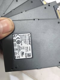 كنكستون • ٩٦٠ جيجا • ٤ جديدة ٢ مستخدمة