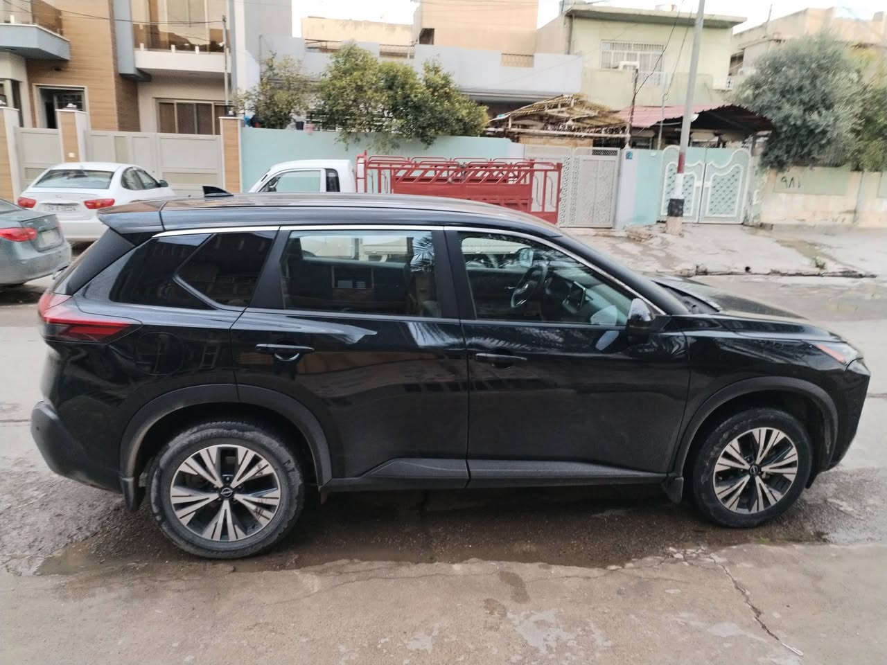 السلام عليكم
نيسان روج للبيع

موديل 2023

رقم اربيل الدولي بسمي

موصفات sv

ضررها نص بوند بدون دواخل

فقط ايرباك برده طاك

استفسار اتصال

***********
مكانها في الموصل
