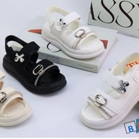 ملابس أطفال • أحذية وحقائب • توصيل مجاني