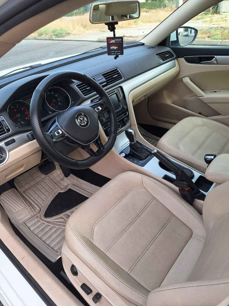 ‏السلام عليكم للبيع فقط
‏ باسات 2019 wolfsburg edition .رقم اربيل ومكان السياره (اربيل)
‏مواصفات فول السيارة 
‏1-سلايد روف 
‏2-رادار امامي +خلفي +جانبي 
‏3-داخل السيارة بيجي 
‏4-كشن السايق كهرباء 
‏5-تدفئة بلكشنات 
‏6- شاشة كبيرة تدعم اندرويد اوتو +كار بلي 
‏7-كامرة خلفية 
‏8-بصمة تشغيل +ابواب 
‏9-تحكم استيرن جهتين 
‏10-نقطه عمياء
‏11-كروز سرعة 
‏12-تبريد امامي +خلفي 
‏13-كير اوتماتيك +عادي +سبورت 
‏14-مكينة 4 سلندر 2000تيربو . محرك مفتوح
‏15-السياره داخله كلين مكفوله 
‏16-ماشيه 90 mil
‏السعر 168 🔥
‏رقم  ***********   ***********
