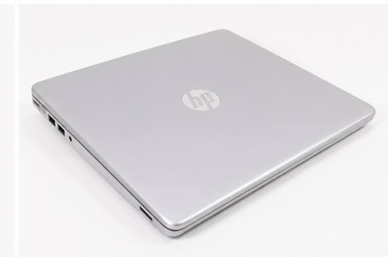 عروض جديده وبانسب  الاسعار.
لابتوب hp   جديد  مستخدم خمس مرات بنظافه  ١٠٠%    
((( بسعر   ٥٨٥   الف فقط ))
مواصفات الجهاز 
1- بمعالج من جيل اثنا عشر  core i7 .2.40 Hz  
2- كرت شاشه iRls  بحجم  GB5
3- هارد.  Ssd .512  GB  m.2 قابل للتطوير  
4-رام 8GB  Dr4 قابل للتطوير 
5- حجم الشاشة  16 
6 - كامرة امامية + بصمه + كيبور ضوئي + مخارج تايب سي +  
      فانات تبريد عالي الاداء   
7-  يدعم اقوة البرامج .
العنوان / القرنه / شارع الدله / مجاور مركز فيرونا للاسنان مقابيل المكتبه العامه . يوجد خدمه توصيل لجميع المحافظان
للاستفسار  الاتصال على هذا الرقم (( *********** ))
