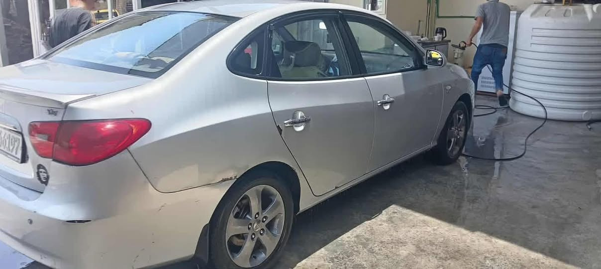 السلام عليكم النترة افانتي 2007 السعر 93 وبيه مجال المحرك بي بخار الكير والشواصي مكفولة تبريد ثلج بيه مبدل جاملغ ايمن وباب بيه ضربه تصلح عل بارد حاليا ما مسويه سنويه ما ساقطه باسمي رقم بغداد .@


**إذا كنت صاحب هذا الإعلان وتريد حذفه لأي سبب، رجاءا أرسل رسالة إلى الدعم الفني**