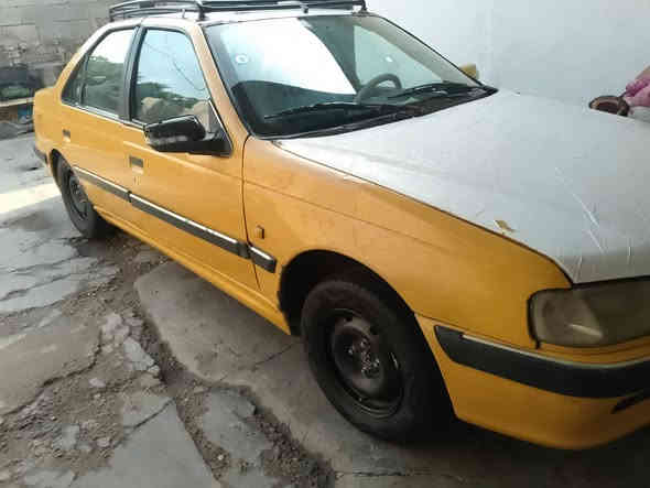 السلام عليكم بيجو بارص موديل 2015 مصفره هيئه وغرامات رقم انكليزي بااسمي سياره جاهزه السعر 30 وبيها مجال مكان السياره بغداد 
الإستفسار ***********
