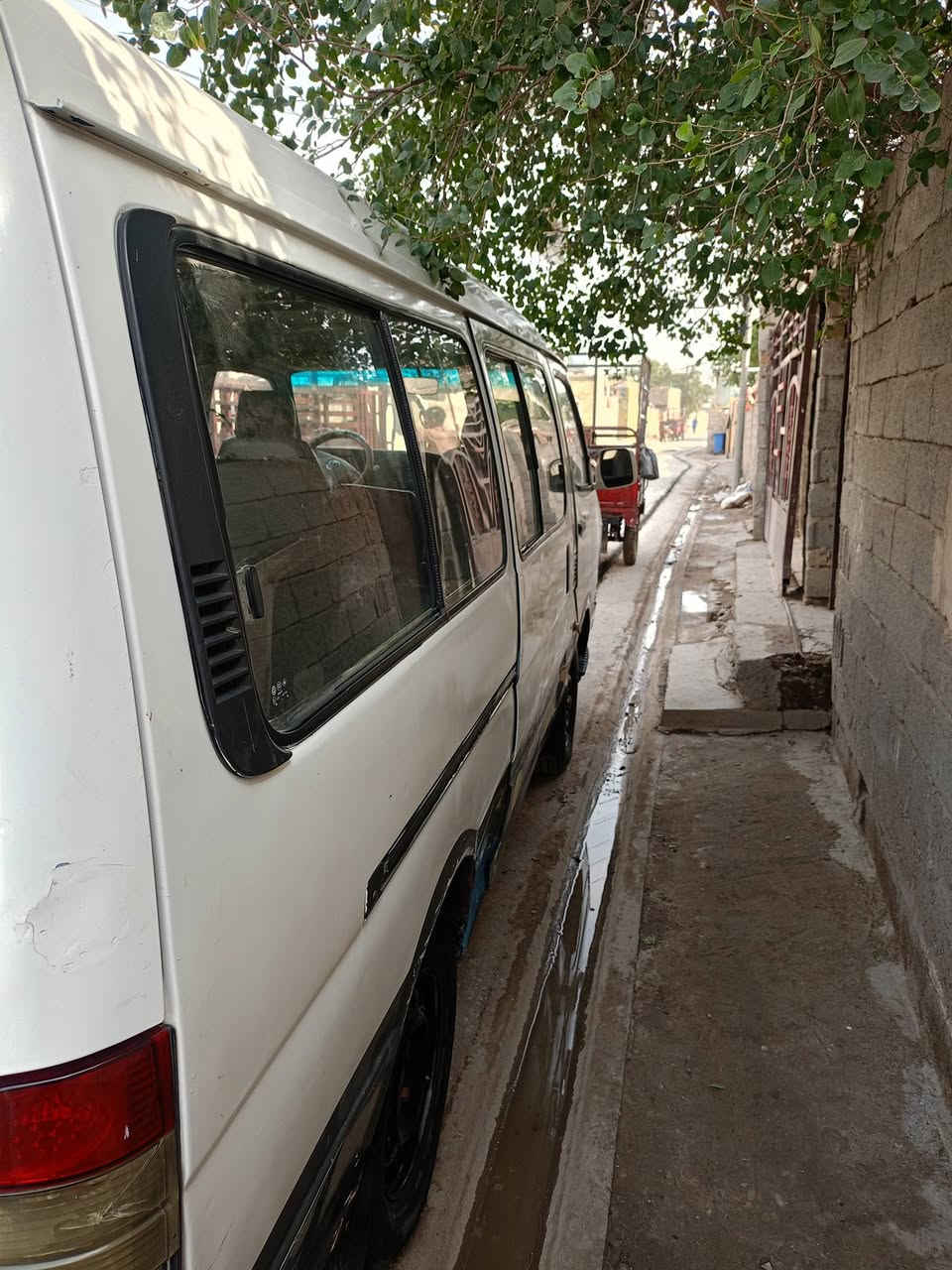 سلام عليكم سياره البيع كير مكينه خير من الله كاز 3000مطلوبه مليون ونص عل مشتري كهرباياتهه كلهه شغاله 14نفر السعر 20بيهه مجال الطيبين ***********مكاني بغداد الحسينه مال معامل قرب شارع سيد مطر
