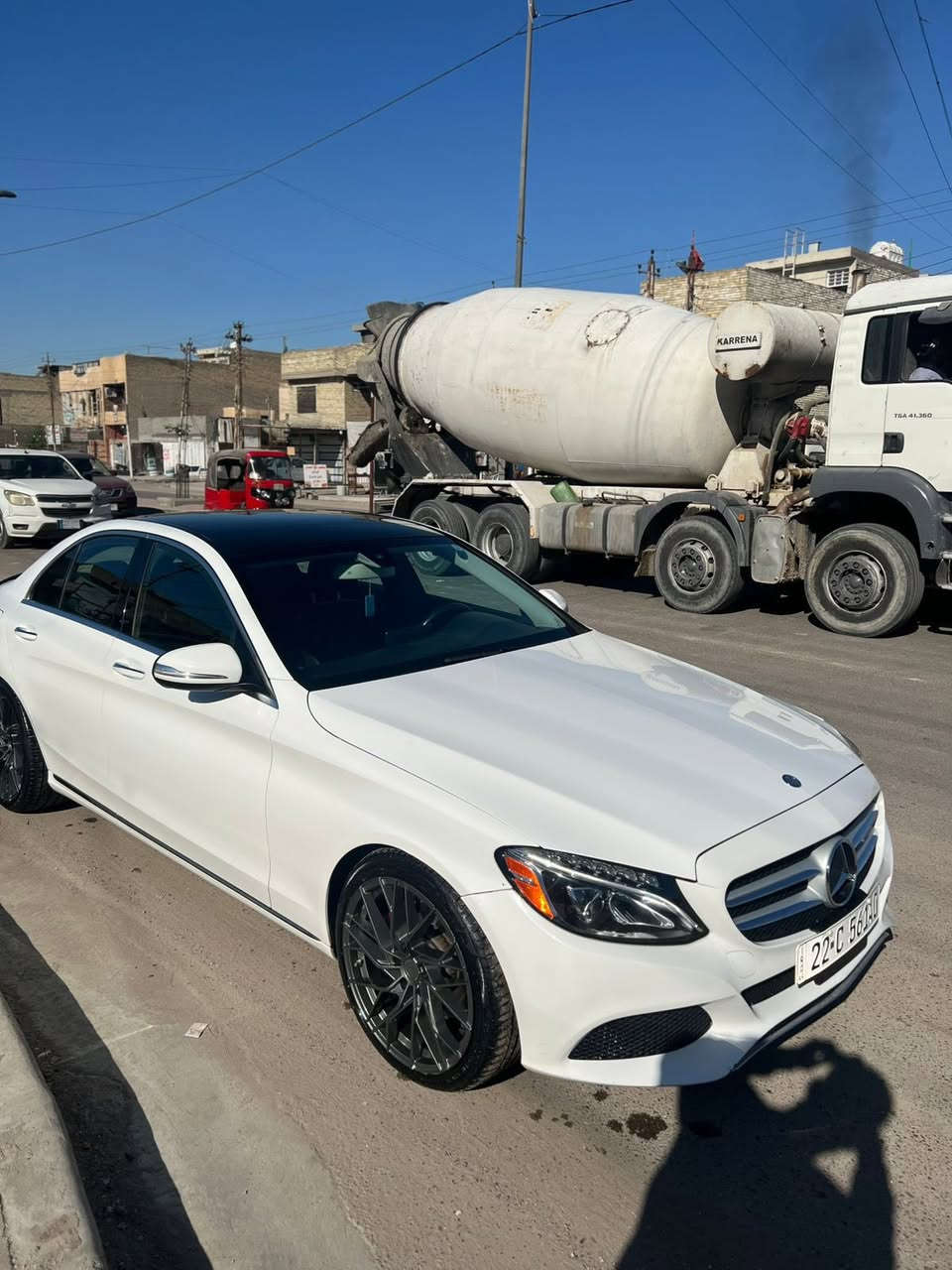 السلام عليكم اخوتنا الطيبين 
من بعد إذن مسؤول الكروب المحترم

السيارة للبيع 
وارد امريكي C300 /فور متك
موديل 2015
فول مواصفات 
فتحة سقف بانوراما
5 بصمات اربعة ابواب واحدة تشغيل
دبل ماوس
شاشة كبيرة
انارة LED داخلية متغيرة
رادار امامي + خلفي
رقم اربيل بأسمي تحويل او وكالة 
صور الحادث والسونار مرفقة بالمنشور 
مكان السيارة بغداد البياع 
السعر 185 مجالها حك جيتها 
اي استفسار 
***********/هادي 

ملاحضة اخوتي 
مكلف بالنشر التواصل مع صاحب الشأن رقمه مرفق بالمنشور
