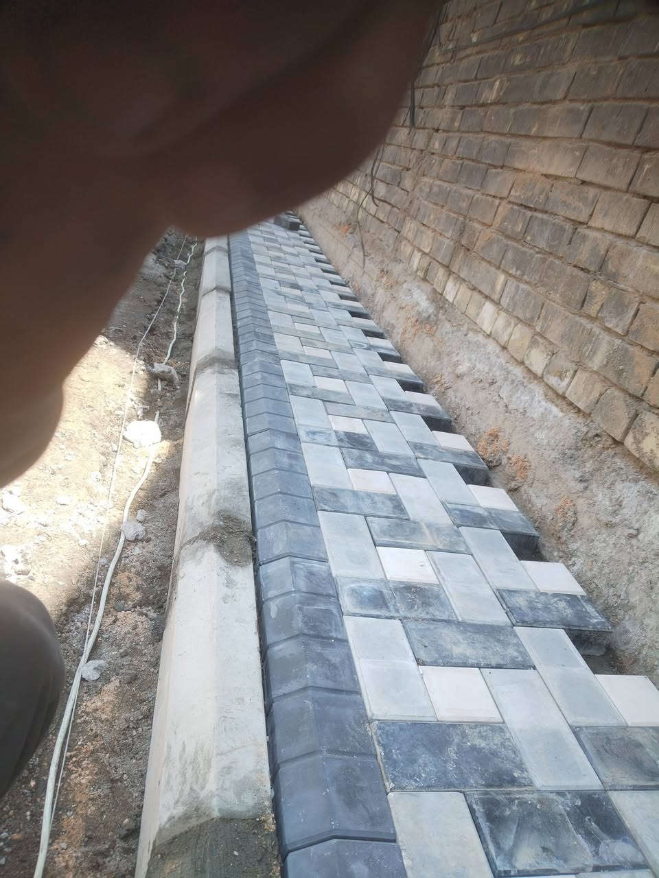 🔥 سلام عليكم 🔥
🏗️ تنفيذ جميع أعمال المقرنص والتشطيبات الحديثة بأعلى دقة وإتقان
🪓 عمل مقرنص
⚒️ عمل كابات
🔨 عمل أرصفة
🚧 عمل ساقيات
📎 عمل مرمر
🔩 عمل بورسلين
🧱 عمل كاشي
⚔️ عمل كربستون
🎨 عمل نقشات وديكورات حديثة
✅ السرعة في الإنجاز
✅ الدقة في العمل
✅ أسعار مناسبة
✅ كادر متخصص وخبرة مميزة
📍 نعمل في بغداد وجميع المحافظات 🇮🇶
📞 للحجز والاستفسار:
***********
