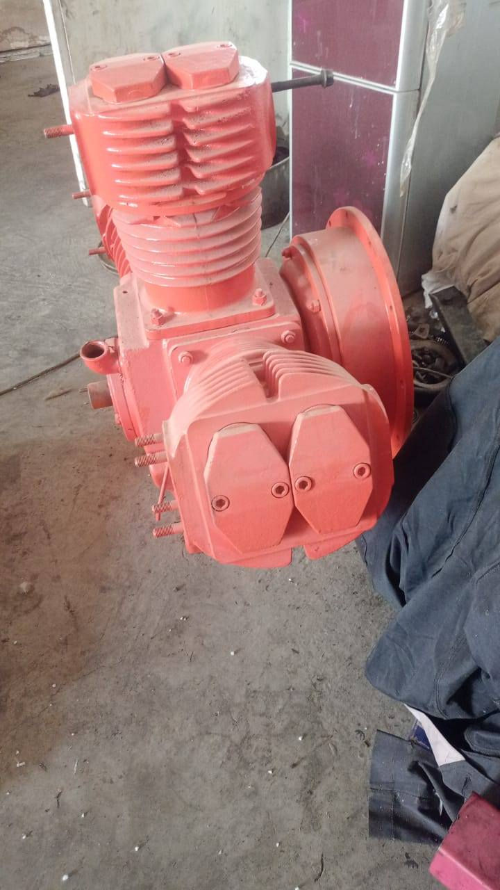 للبيع ضاغطه بيكاسان ٣ بستم
مع تفرعاتها بنكه  مجمع هواء
كفاله عامه ***********
السعر 18ورقه قابل للتفاوض
