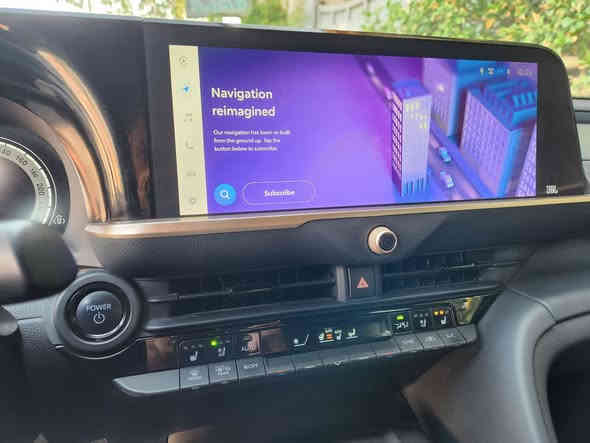 السلام عليكم 
تيوتا كراون لمتيد هايبرد وارد امريكي
‏TOYOTA CROWN 2023 LIMITED  
حجم المحرك : 2.5 هايبرد AWD
 ضرر السياره : جاملغ وباب عكس السايق/ جاملغ معدل وباب امبدل اسود بلادي - سونار موجود بجم كبس
المسافه المقطوعه : 35 الف كيلو متر
حالة الايرباك : بردة باب عكس السائق والي وراه
سعر السياره : 266$ و بيه مجال
رقم بغداد بسمي تحويل ثاني يوم

#مواصفات
بصمة
 بانوراما 
مقاعد جلد
 تبريد و تدفئة مقاعد
مقاعد خلفيه تدفئة
كراسي كهرباء
 خزن مقاعد
دخول ذكي اربعة ابواب
تدفئة ستيرن 
رادارات امامية و خلفية و جانبية
 نقطة عمياء
مري قلاب ويه البك
سستم سماعات jbl 
توقف ذاتي 
لايت 4 عدسات 
اوتو هولد 
تبريد قطعتين 
سايد بريك بصمة 

للاستفسار اكثر اتصل 
☎️ *********** بيه وات ساب
مكان السياره بغداد الكرخ
