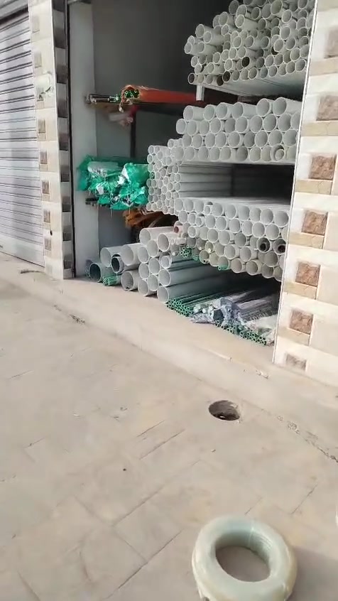السلام وعليكم
وفرنه جميع حاجات البناء بل تقصيط المريح بدون مقدمه 
متوفر 
بلوك 
حلان 
جص جمنتو 
حديد 
صحيات 
ابواب 
شبابيك 
سرميك 
كاشي 
رمل 
حصو 
كهربائيات
محجل درج 
خزانات ماي
دكتات 
صبغ 
سقوف ثانويه
جبس بورد 
كوادر عمل 
لل تواصل ***********
خاص مغلق مغلق

