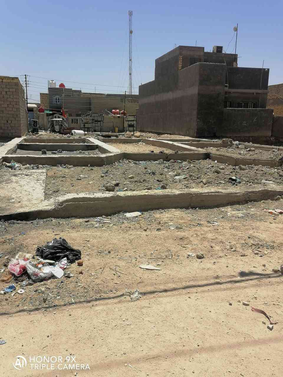 قطعه أرض للبيع طابو صرف المساحه 250 العنوان قرب مدرسة الغروب الاتصال على الرقم ***********
