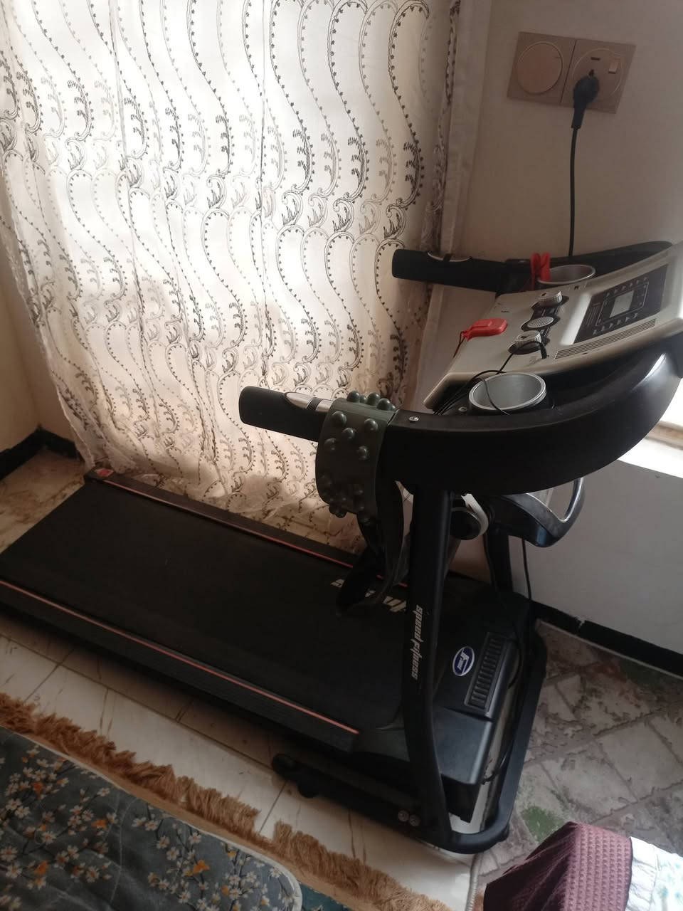 السلام عليكم 
جهاز جري وزن 150 نضيف استعمال قليل السعر 200الف


**إذا كنت صاحب هذا الإعلان وتريد حذفه لأي سبب، رجاءا أرسل رسالة إلى الدعم الفني**