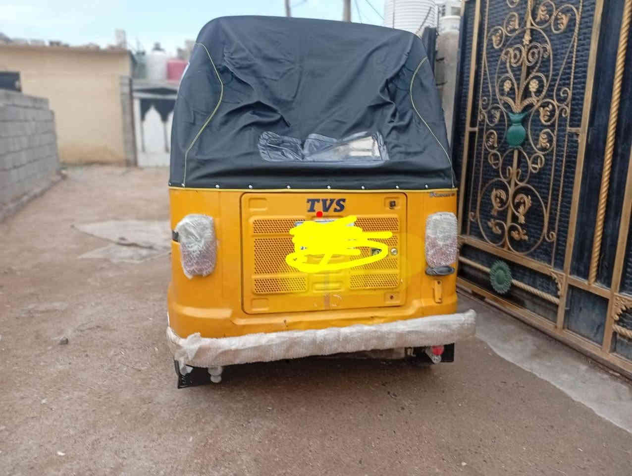 السلام عليكم تكتك للبيع TVS موديل 20 تكتك رقم وسنويه البودي شوف العين  المحرك مبدل 22 موديله مجفته شركه  تكتك جاهزه  ما شاء الله تخم تايرات جديده وجادر جديد ودشبول جديد وبيبان جده نظيفه  حلوه تكتك سعر 5 ملايين و 500 وبيها مجال والشراي تدلل العنوان بصره قبله حي الجامعه قرب جامع المصطفى والشراي اتصل على هذا الرقم ***********📞 متواجد واتساب فقط  انا متكفل بالتكتك وانا بالخدمه اخوكم دلال🛺 مال تكاتك… ََََ     ابوشيبه🌹 🌹❤️كل الحب والاحترام لكم ❤️🌹🌹
…… ./🌹🌹ومن الله التوفيق… 🌹🌹    
     2025 /20/ 12/ تاريخ المنشور اليوم السبت
