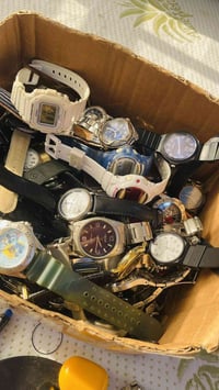 كارتون ساعات • ٥٠ ساعة • ماركات قوية