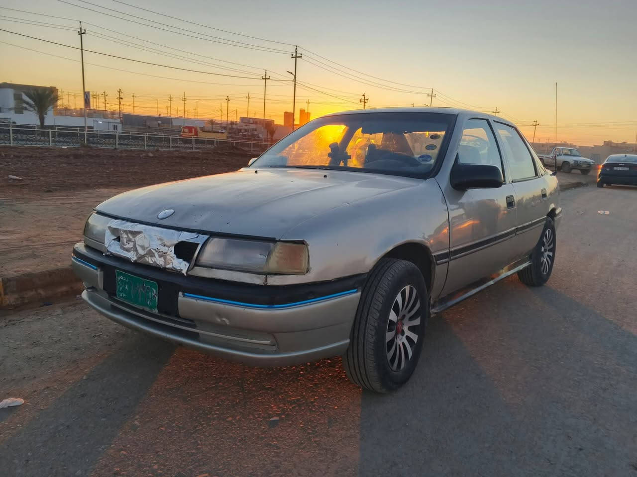 سلام عليكم فكترا حجم 16 قطاره مال بانزين سياره مكلوبه عل سقف شرط الوكاله و تحويل المحرك بيها نفخ  كابون ما مسجل
السعر 25 ورقه وبيها مجال
العنوان ناحيه زمار 
كورك ***********
اسيا ***********
