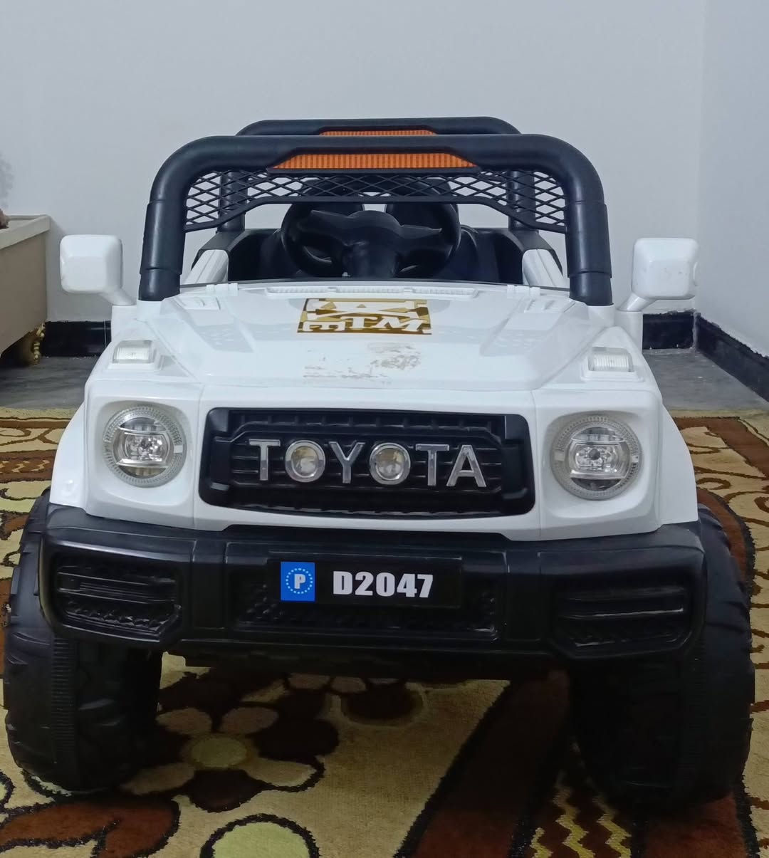 سيارة أطفال مميزة تبحث عن "سائق صغير" جديد! السيارة نظيفة جداً وتعمل بكفاءة عالية.الحالة: [ مستخدمة بسيط].
​المميزات:
​تعمل بشحن الكهرباء (مع الشاحن الأصلي).
​تحكم عن بُعد (ريموت كنترول) + تحكم يدوي.
​إضاءات أمامية. 
​منفذ USB / AUX. 
​سبب البيع:[ كبر عمر الطفل].
​💰 السعر المطلوب:(١٣٠) قابل للتفاوض. 
📍 الموقع: [الفلوجة].
📞 للتواصل: عبر الرسائل الخاصة


**إذا كنت صاحب هذا الإعلان وتريد حذفه لأي سبب، رجاءا أرسل رسالة إلى الدعم الفني**