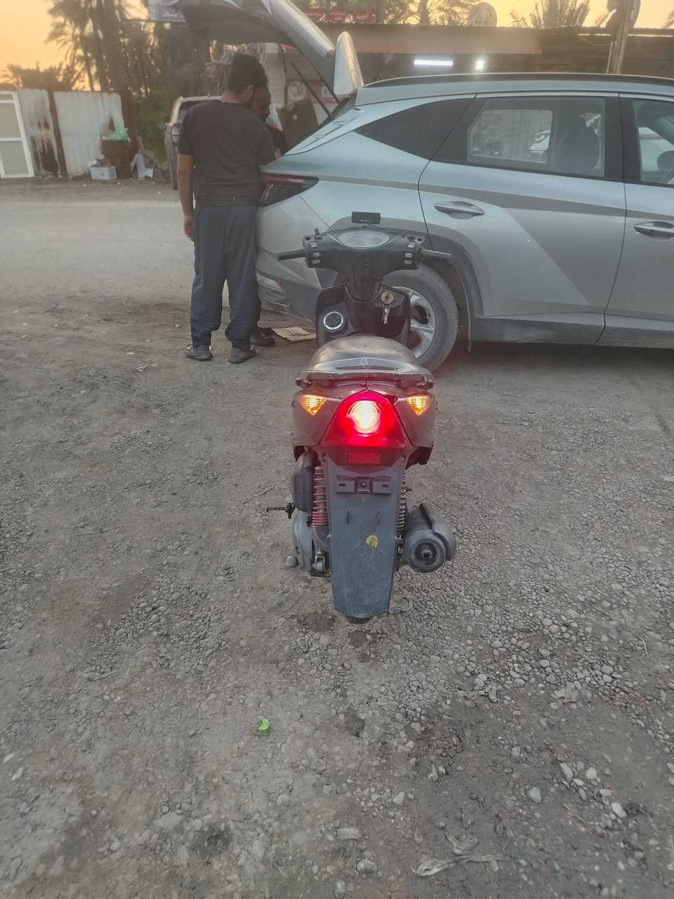 السلام عليكم رمضان مبارك على الجميع  اربع دراجات للبيع النوع وحده ماجسته اس ملي كراند ٢٥٠ غراضها كلها موجوده تشتغل بس ادخن اذا تريد تفصخها او تشغلها بكيفك دولفين شغاله سلف وهندر  ثعلب شغاله هندر واحد سلف ميشتغل مع دراجه ٦٠ ادوات يعني تاخذمنها غراض السعر المطلوب بيهن مليون دينار نهايتهن قفل من الاخير بس الماكس سعرها ٤٥٠ الف وانت قيس بعد يمك المكان التاجي قرية الشيخ حمد للاستفسار *********** /*********** محتاج فلوس وريد ابيع شباب رحمه على موتاك تفيدك وتشوف بيهن خبزه الك الف عافيه متفيدك اعبر المنشور وخلص
