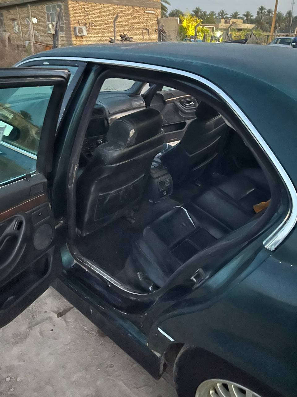 السلام عليكم 
للبيع 
bmw 740اصل 
مكينه 8 
مكينه وكير جدد مال حاويه شادهن 
تخم تاير جديد 
حداديه كامله عده يمكن شموع جهت السايق 
داخل جلد 
شاشه اندرويد 
منضومه زينون 
رقم بغداد 
سعر 59
مشروع وطني 
تحويل ثاني يوم 
منضومه تبريد كله جديد باقي بس شحن غاز 
داخل صاج 
سستم صوت كامل شغال 
باتري جديد مبدله 
منضومه بانزين كله جديد من بلكات نوزلات فيت بم 
راديتر جديده 
مكاني بابل المسيب 
للاستفسار 
*********** واتساب و اتصال 
*********** اتصال الفلوجة, الأنبار
