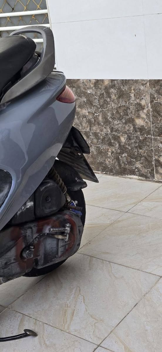 السلام عليكم للبيع فراشه نثيه كامله من الطول للطول ما ناقصه شي مكينه ما مفتوحه ضمان شهر بلفتح كهربائيات كامله قفل ستيرن قفل جنطه كله شغال سعر 485قفل قفل مكان نجف حي الجامعه ***********
