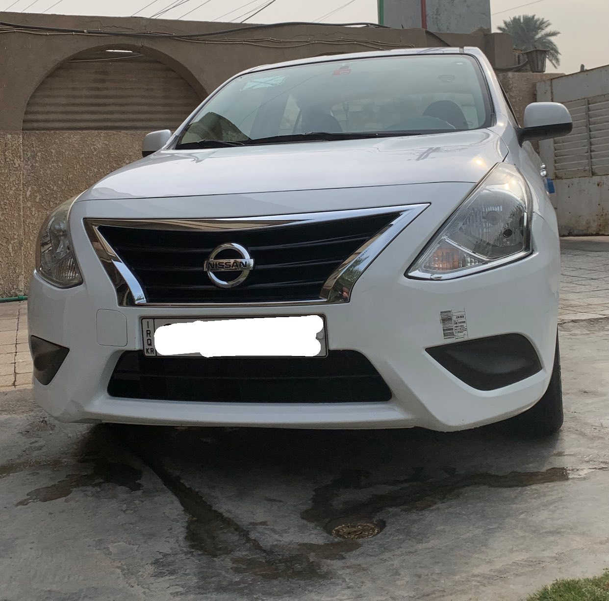 سلام عليكم نيسان سني هندي موديل 2021
ماشيه (108الف  )

كير مكينه مكفولات تبريد ثلج تخم تاير جديد السياره احلى من الصور والسونار مرفق ويا الصور  
  سبير السياره منزل ع وضع شركه  والكبات موجوده السياره بالكامل مدوشمه 
مواصفات
 تحكم ستيرن
حساسات خلفيه
مانع انزلاق 
سبايد خلفي

السعر 114 بيهه مجال 
مكاني سياره  بغداد /  الكرخ
رقم صاحب سياره ***********
