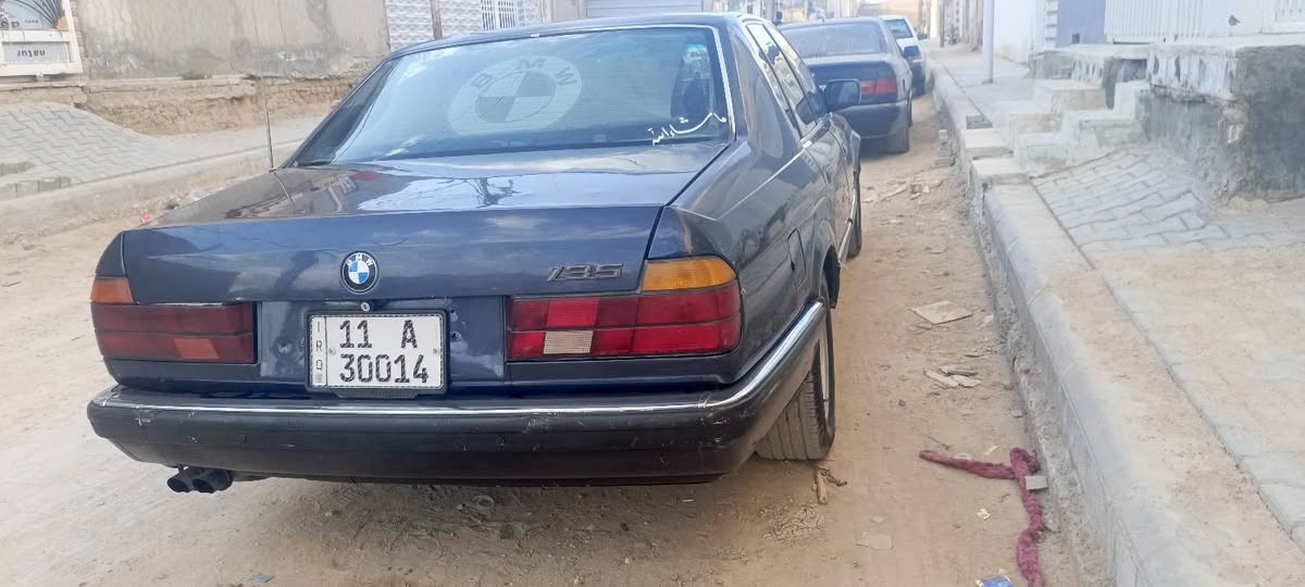 السلام عليكم
بي ام دبليو ٧٣٥ موديل ٩١ رقم بغداد سنوية لل٣٠  شرط المداور
بجم عريض تخم تاير جديد تبريد شغال حدادية جديد 
مكينه وكير خير من الله كشنات كهرباء كير اوتو اربع جام كهرباء شغال دبل ايرباك دبل جكمجه 
مكاني نجف للتواصل ***********
السعر ٥٥ وبيهه مجال
