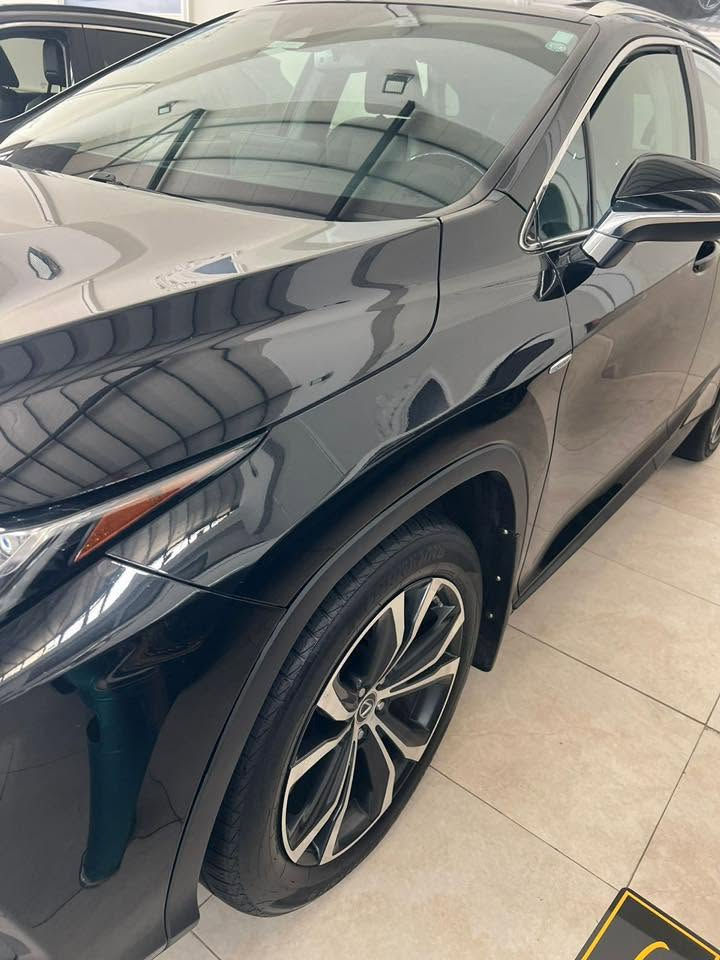 للكزس للبيع RX
2021
فول مواصفات السيارة كلين يعني بدون حادث كندي 
ويل 20
داخل جلد 
كشنات حار بارد 
كشنات خزن 
لايد عدسه داينمك متحرك 
محرك 3.5تنفس طبيعي 
ماشيه 64الف مايل 
صندوك كهرباء 
وبعد بيه هواي موصفات 

***********
السعر اتصل وتدلل
